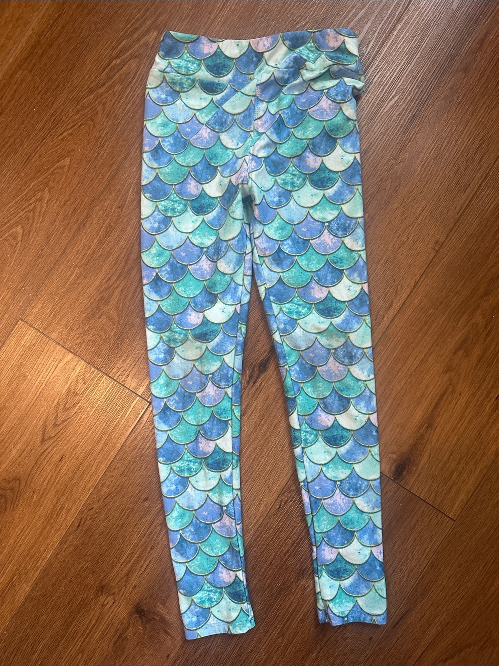 LuLaRoe Girls Mermaid Scale Blue l/Xl leggings